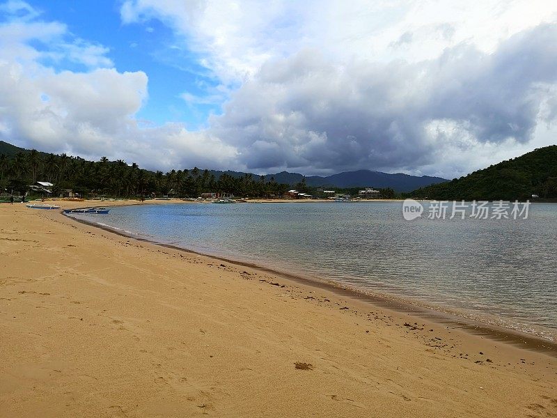 Nacpan双海滩，El Nido，巴拉望